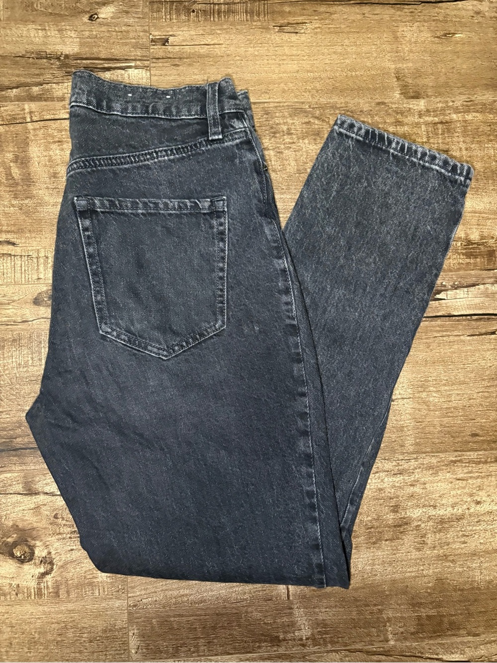 Dynamite Straight Jeans in Washed Black